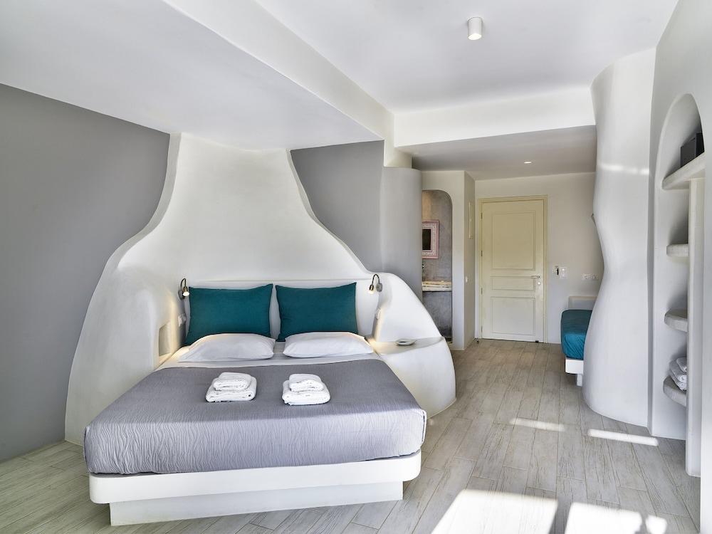 Aloni Hotel & Suites ปิโซ ลิวาดิ ภายนอก รูปภาพ